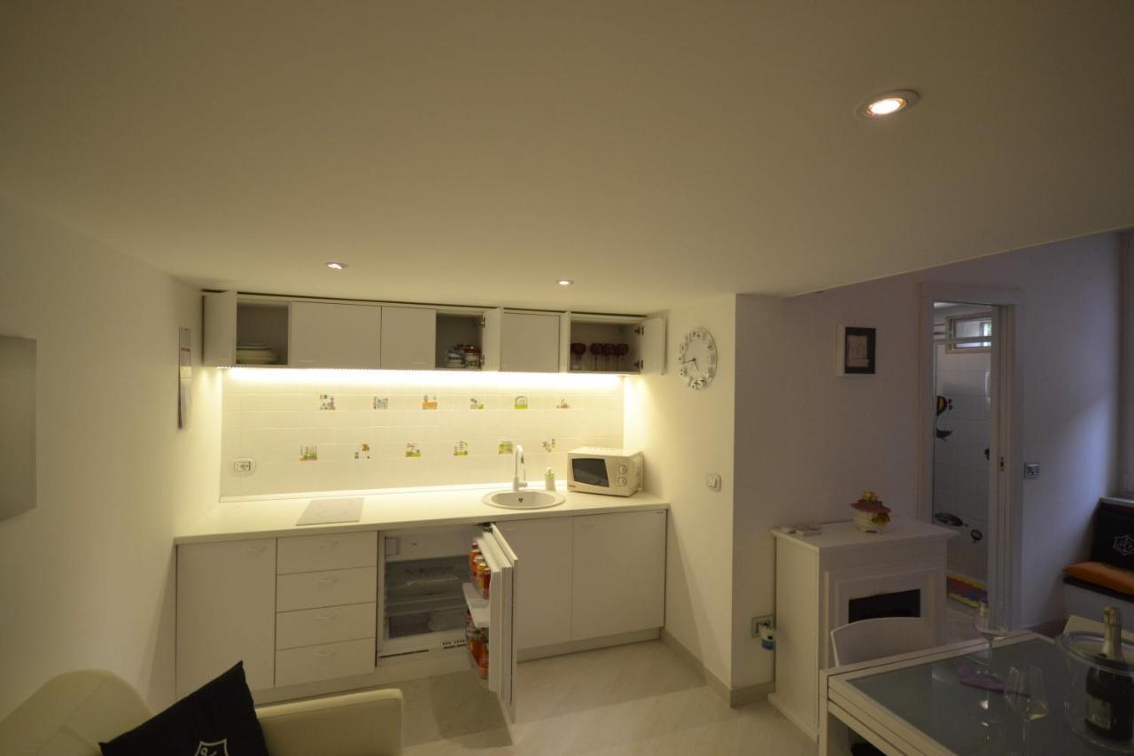 Bed and Breakfast Golden Bay à Trani Extérieur photo