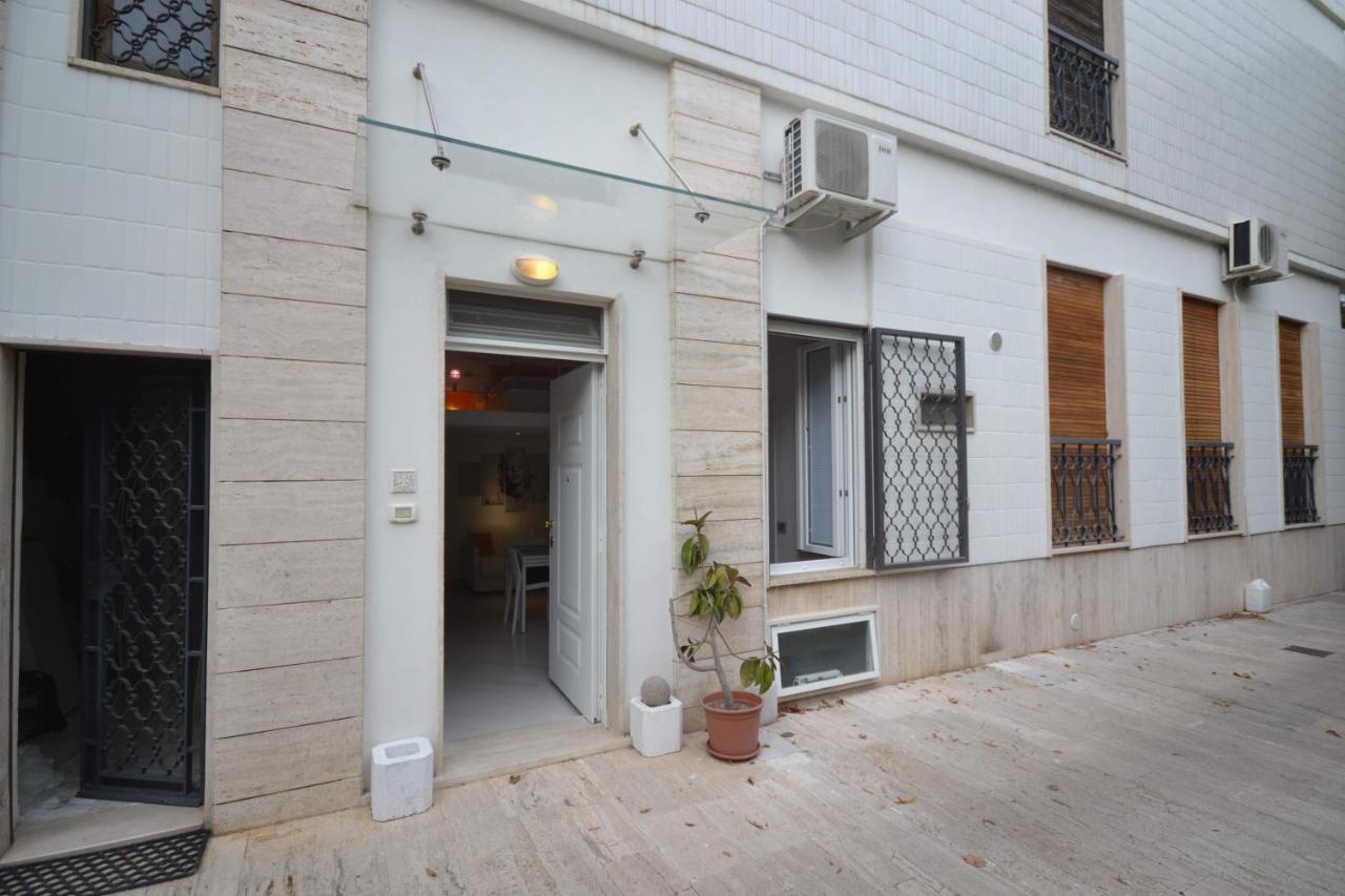 Bed and Breakfast Golden Bay à Trani Extérieur photo