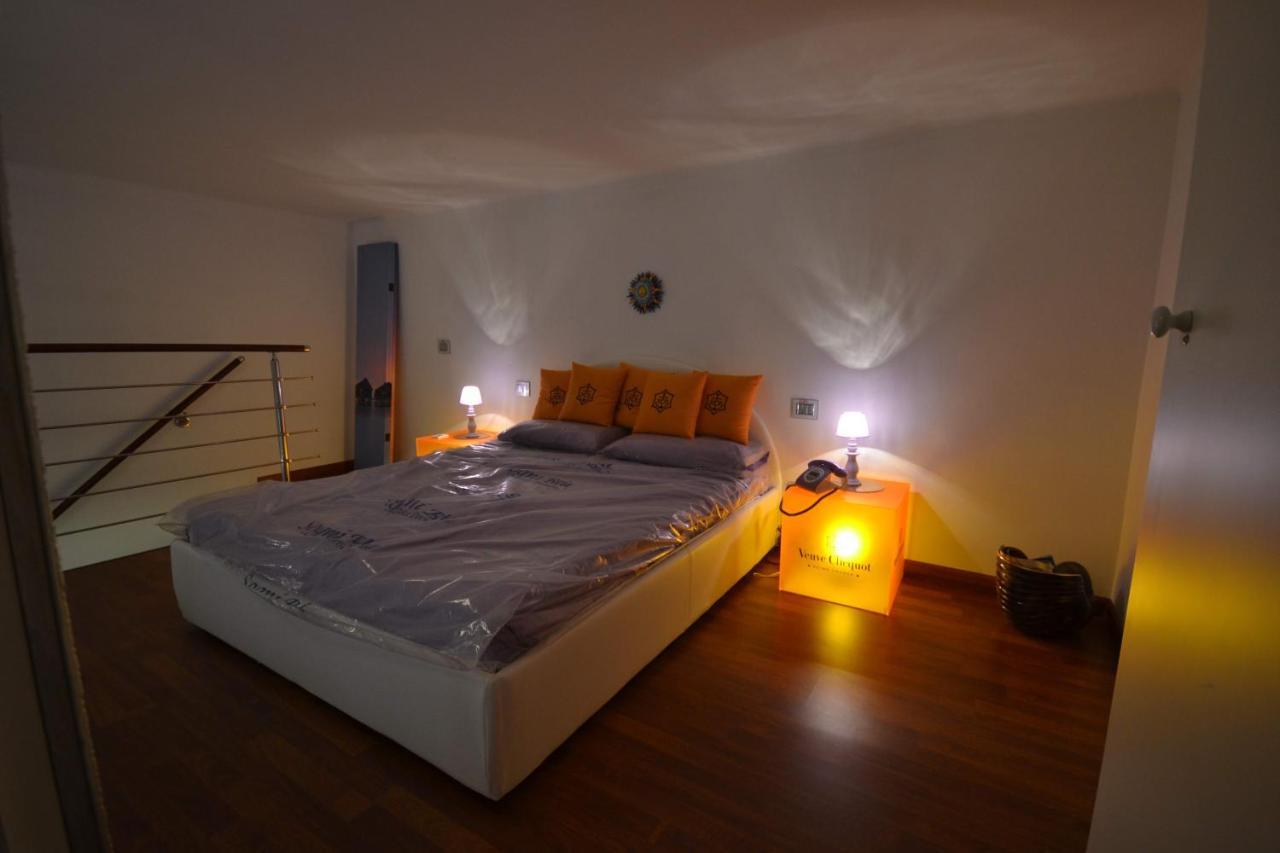 Bed and Breakfast Golden Bay à Trani Extérieur photo