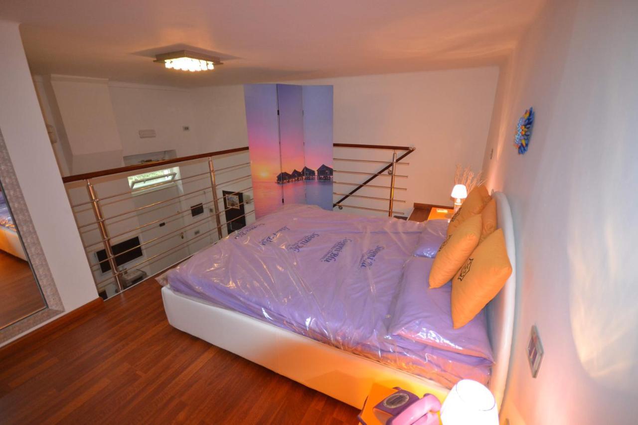 Bed and Breakfast Golden Bay à Trani Extérieur photo
