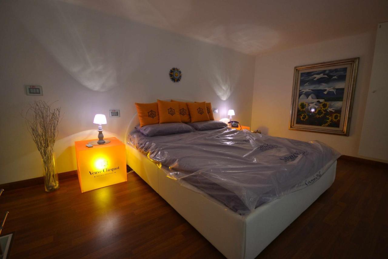 Bed and Breakfast Golden Bay à Trani Extérieur photo