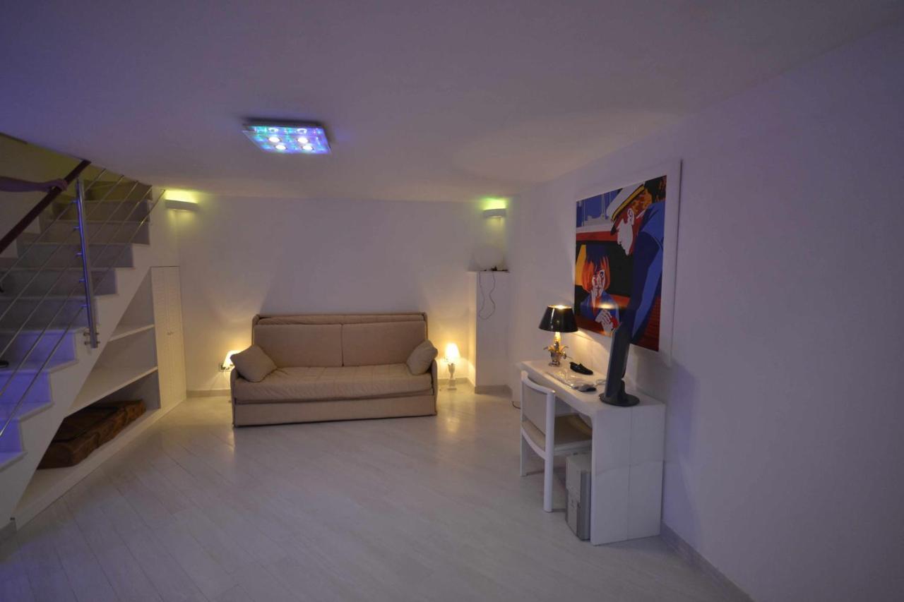 Bed and Breakfast Golden Bay à Trani Extérieur photo