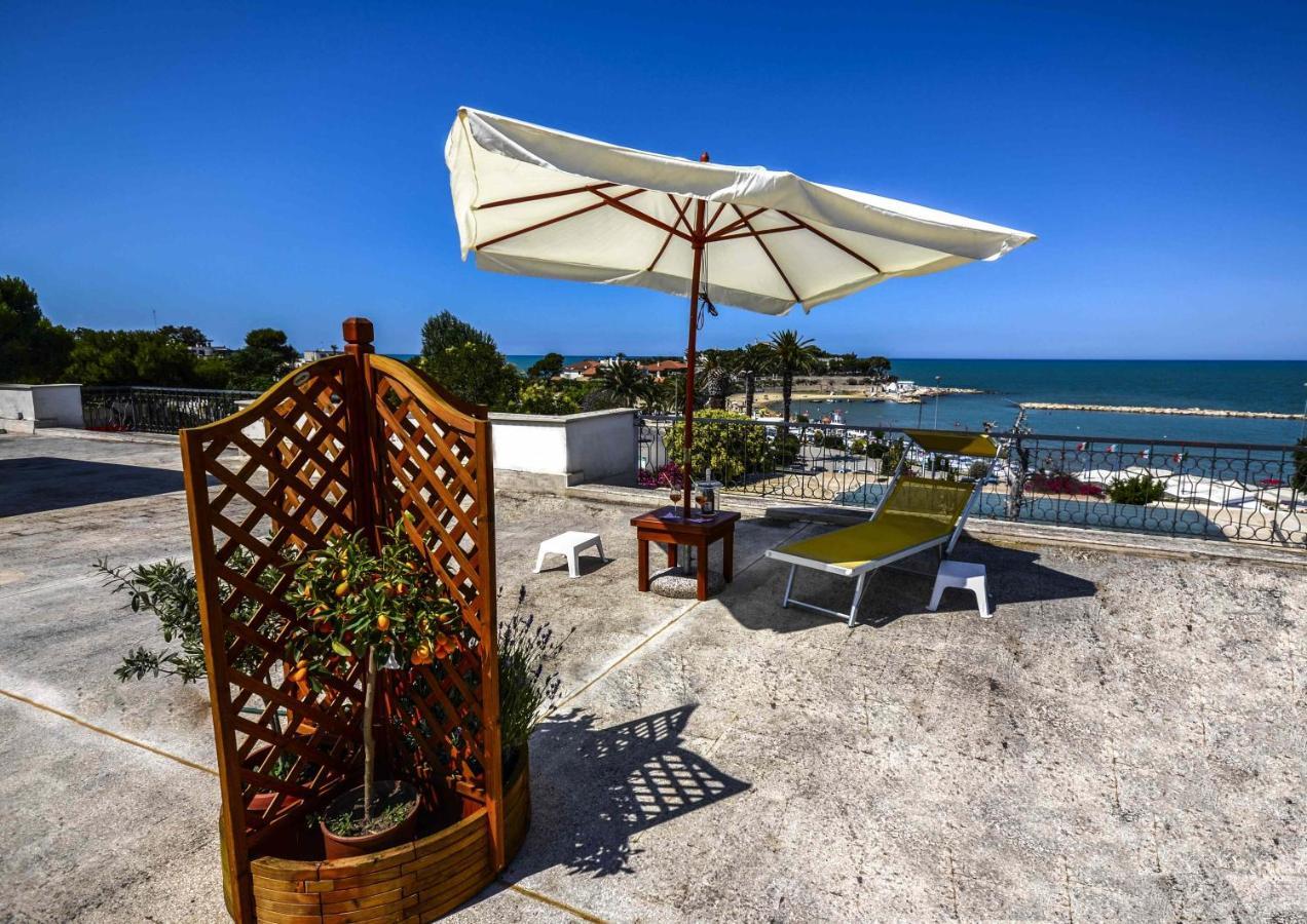 Bed and Breakfast Golden Bay à Trani Extérieur photo